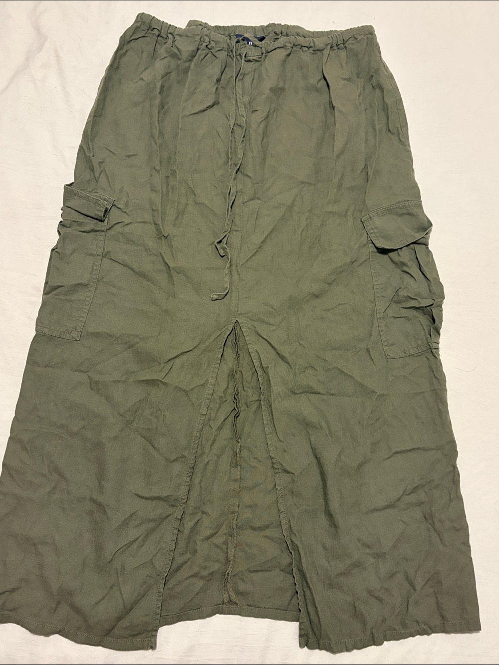 GAP - Olive Green Cargo Midi Skirt with Drawstring Waist - Size M